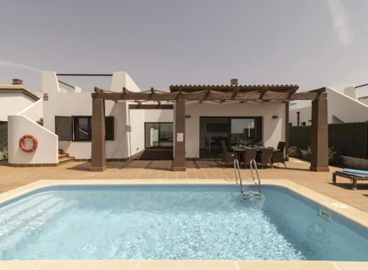 Lightbooking Pueblo Majorero Piscina Climatizada Jove 10 Caleta De Fuste Exterior photo
